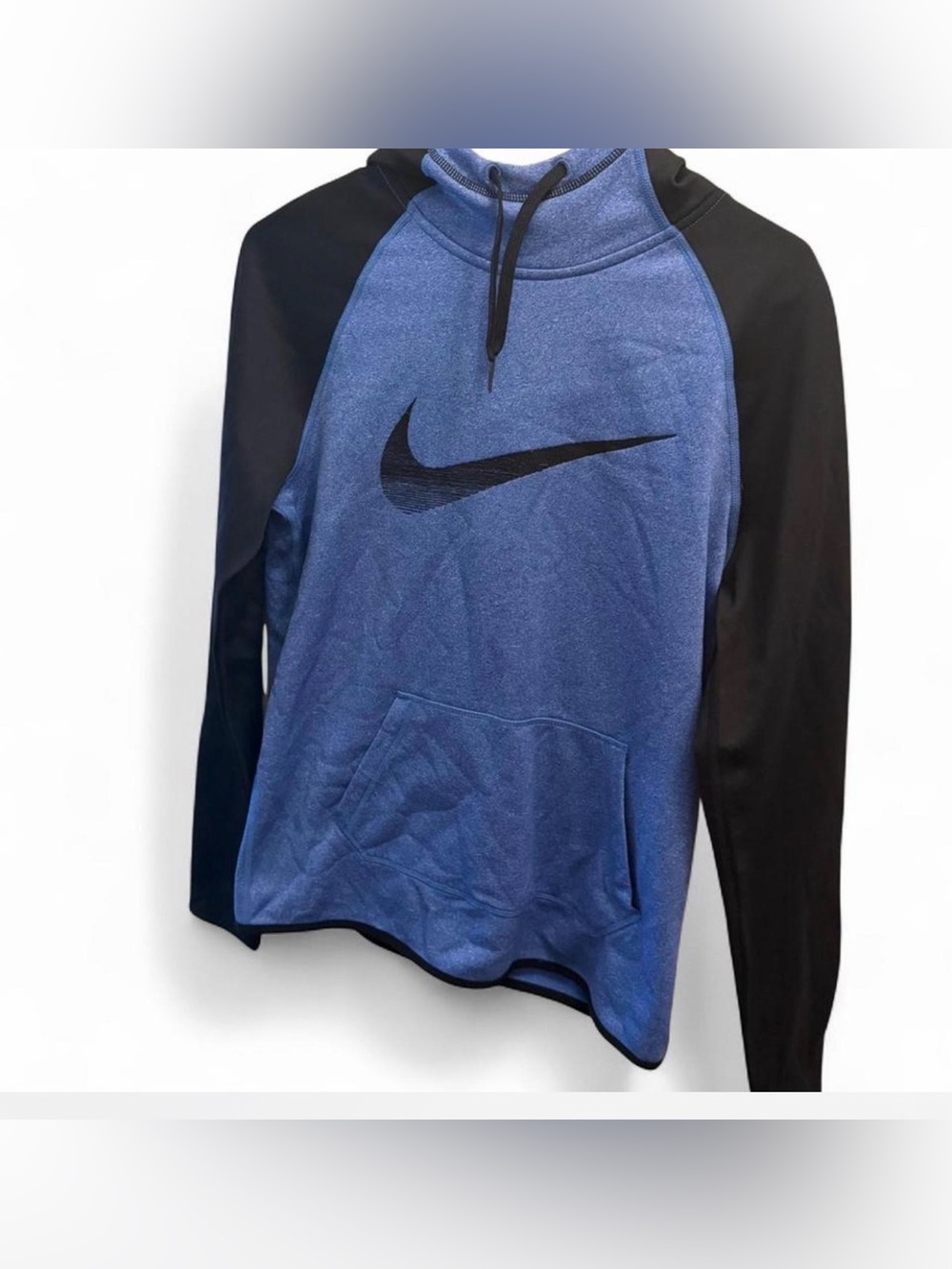 Nike therma-fit  Men's Blue and Black Pullover Hoodie size small